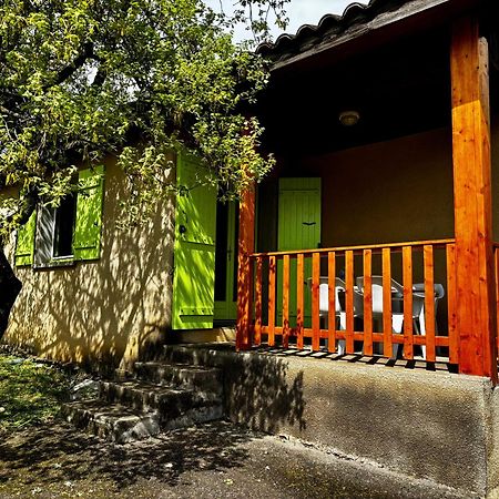 Hotel Les Persedes Lavilledieu  المظهر الخارجي الصورة