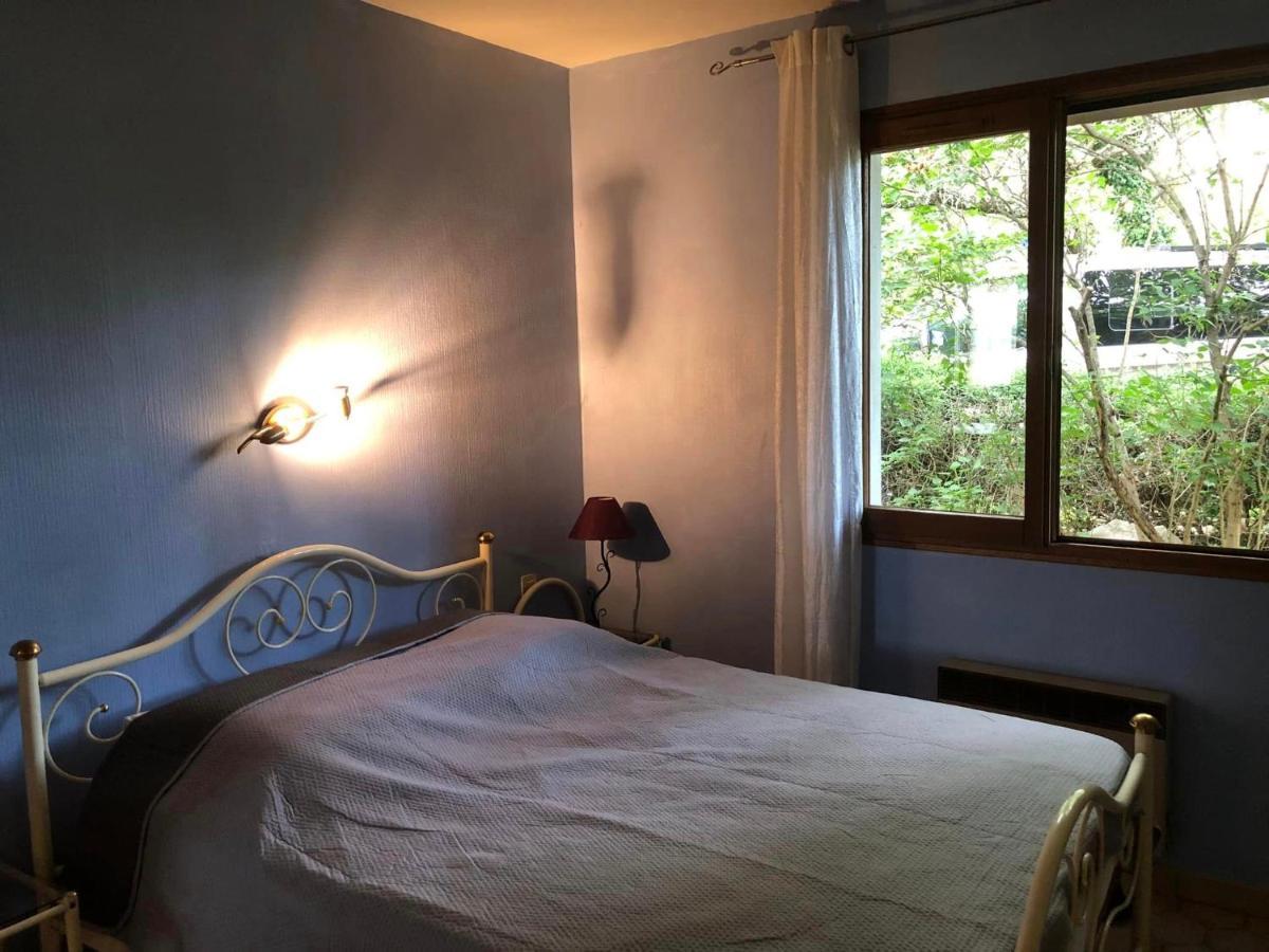 Hotel Les Persedes Lavilledieu  المظهر الخارجي الصورة