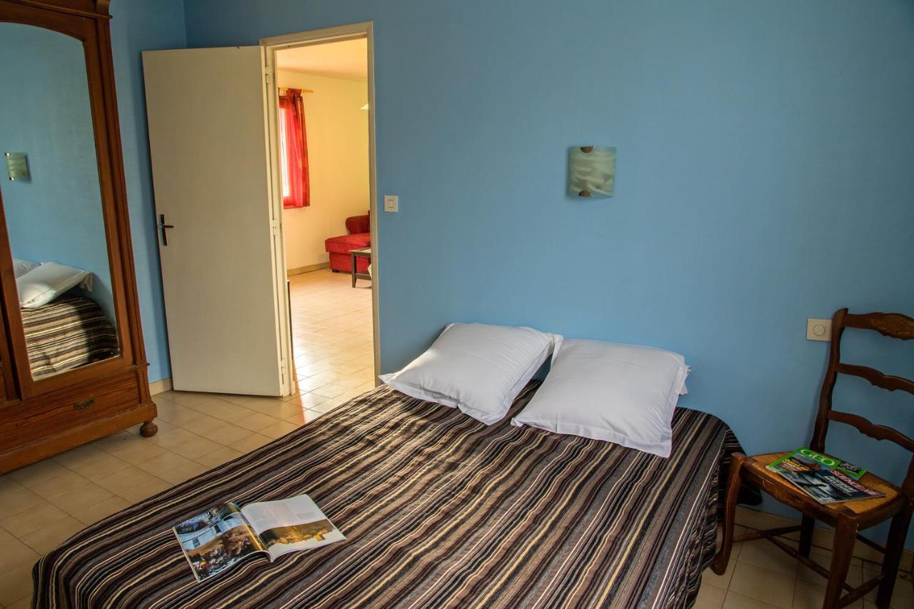 Hotel Les Persedes Lavilledieu  المظهر الخارجي الصورة
